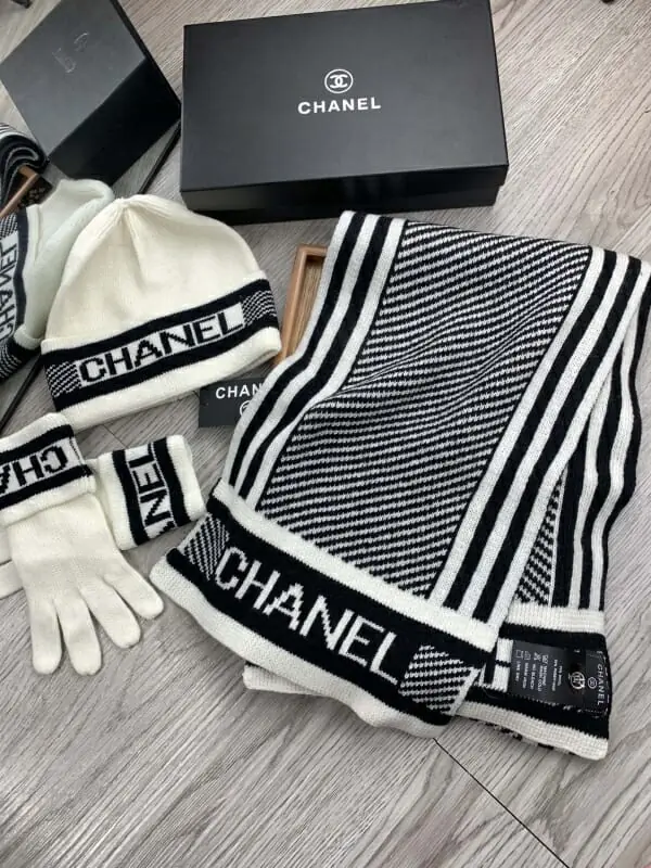 chanel hat and echapres and glove set s_1260a131